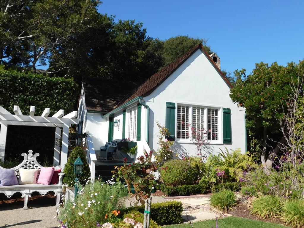 Lincoln Green Inn Carmel-by-the-Sea Экстерьер фото