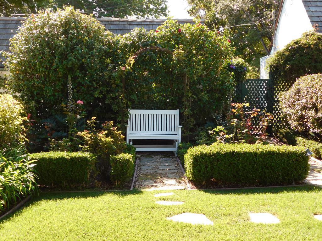 Lincoln Green Inn Carmel-by-the-Sea Экстерьер фото