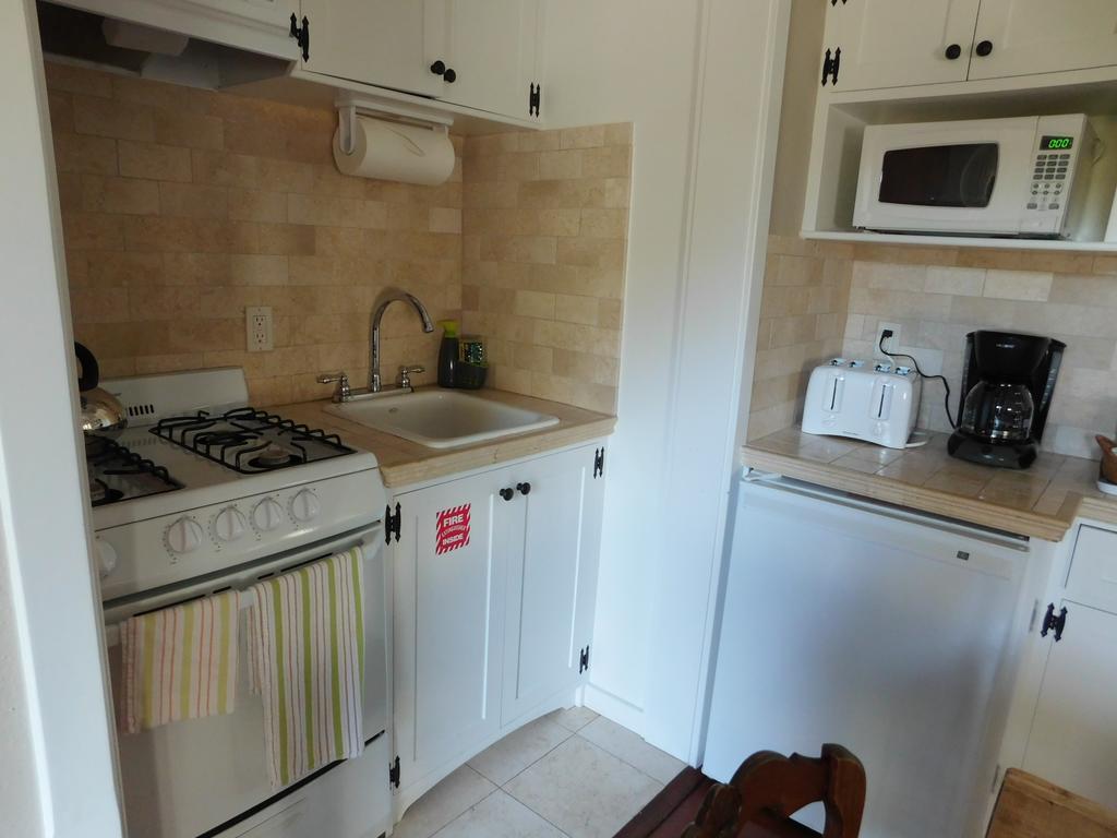 Lincoln Green Inn Carmel-by-the-Sea Экстерьер фото